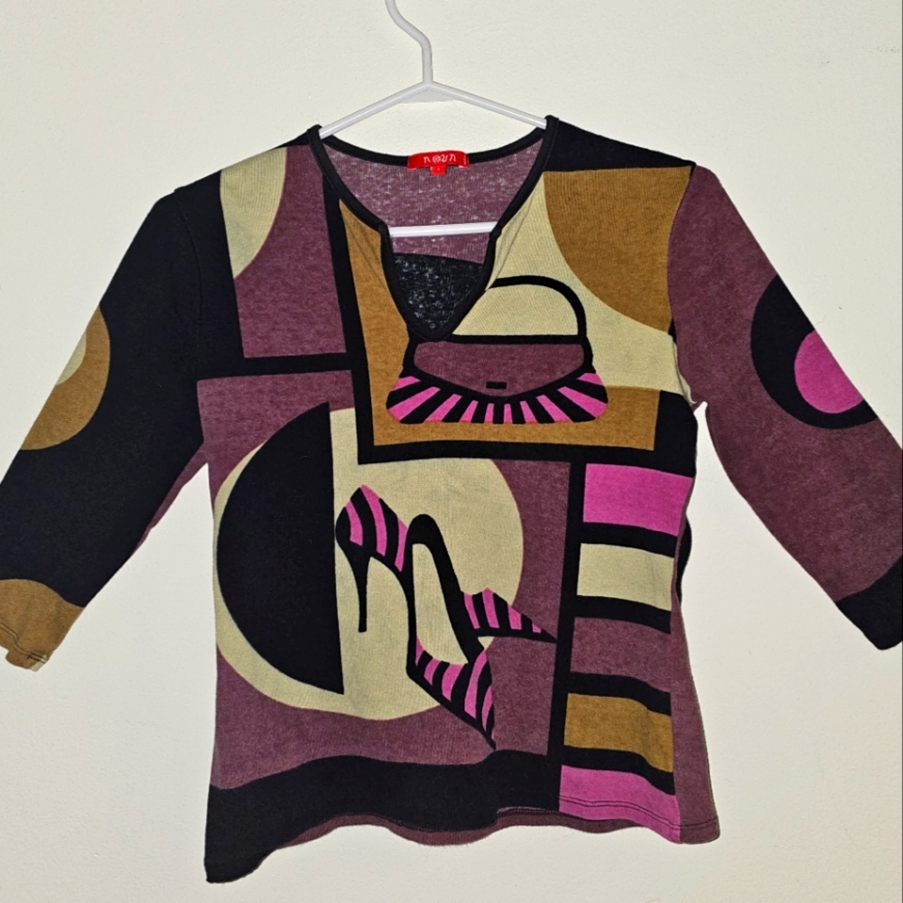 Noun Paris vintage chic print mid sleeve top